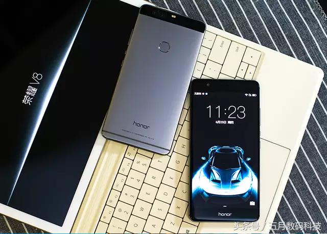 华为历代手机荣耀系列,华为手机荣耀系列最早的