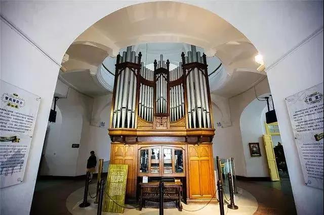 鼓浪屿红瓦绿树,走进厦门鼓浪屿视频