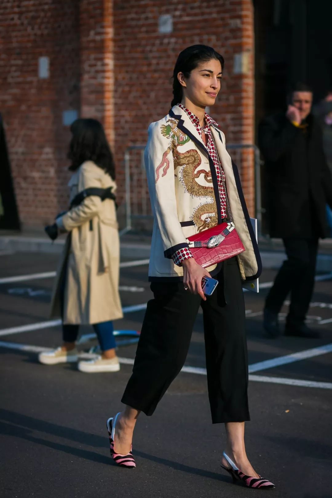 gucci的独特风格,gucci高端logo