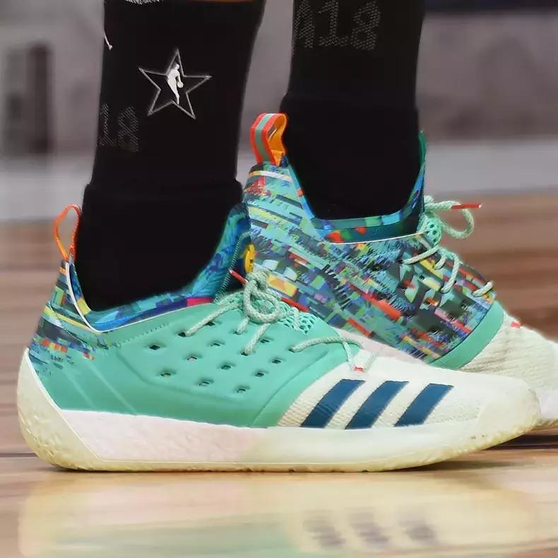 nba全明星球员都穿什么鞋,nba全明星上脚球鞋耐克