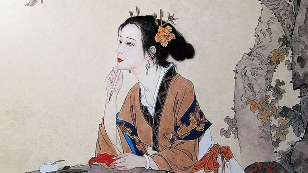 她借酒消愁：怎一个愁字了得；却醉词发问：知否？应是绿肥红瘦