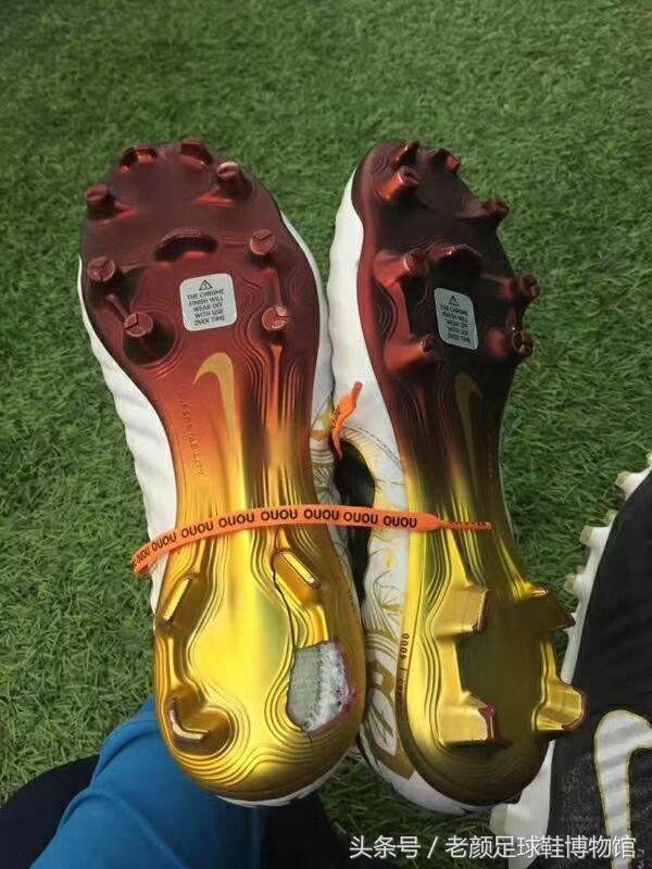 全是套路，塑料毛线组装在一起卖2000，解密足球鞋生产成本的秘密