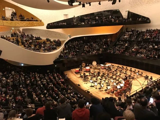 上海民族乐团最新演奏,民乐上海民族乐团演奏