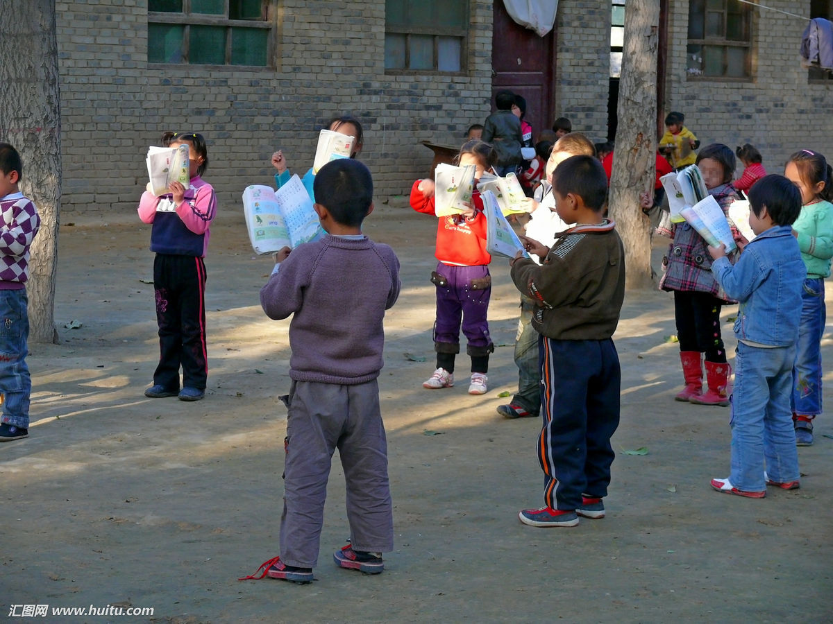 孩子不肯背书懒怎么办初一,孩子不愿意背书该怎么办