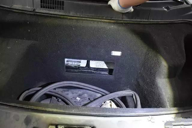 兰博基尼小牛盖拉多视频,兰博基尼