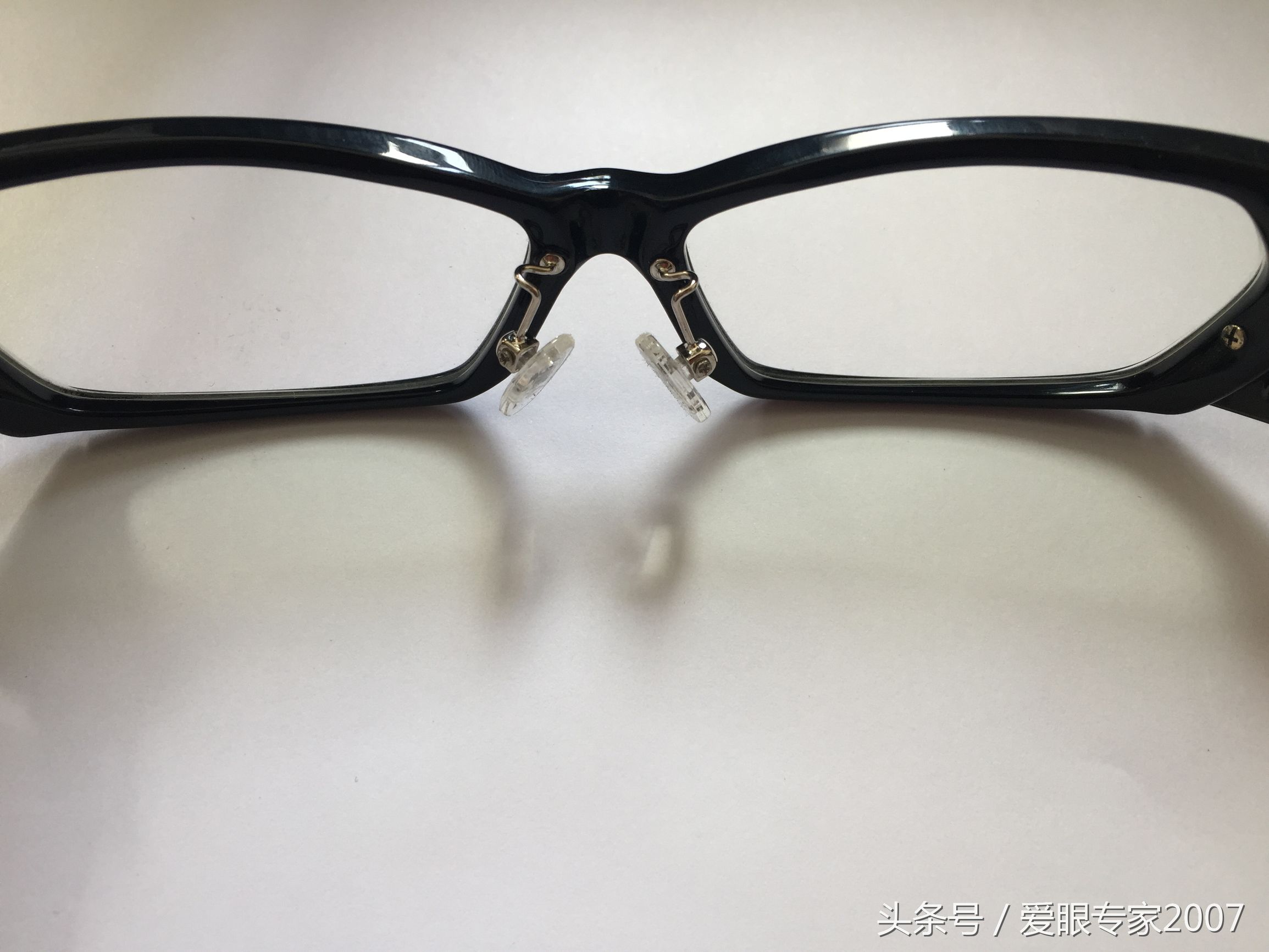 克罗心墨镜的镜片,chromehearts克罗心半框眼镜