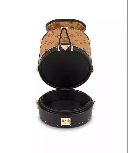 热巴新款包,迪丽热巴唐嫣同款