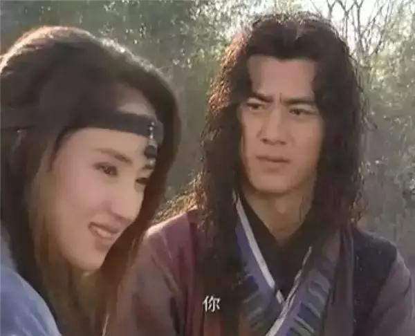 雪花女神龙演员对比,雪花女神龙董璇多大