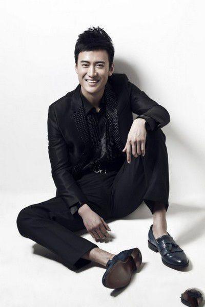 娱乐明星最新资讯,大连十大男明星名单