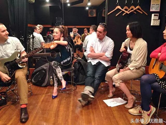 吉他学到什么程度才算学会,学吉他难吗多久能学会