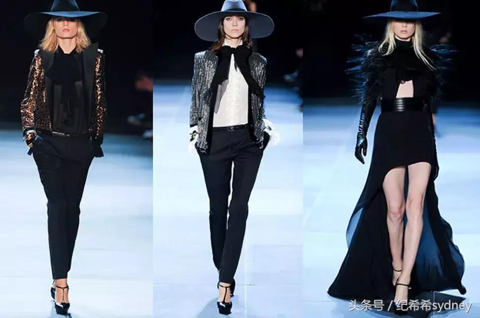 买了两双几乎一样的高跟鞋,想买一双大红的高跟鞋