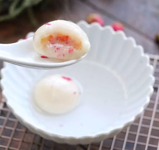 一碗团圆面的故事,一碗团圆作品