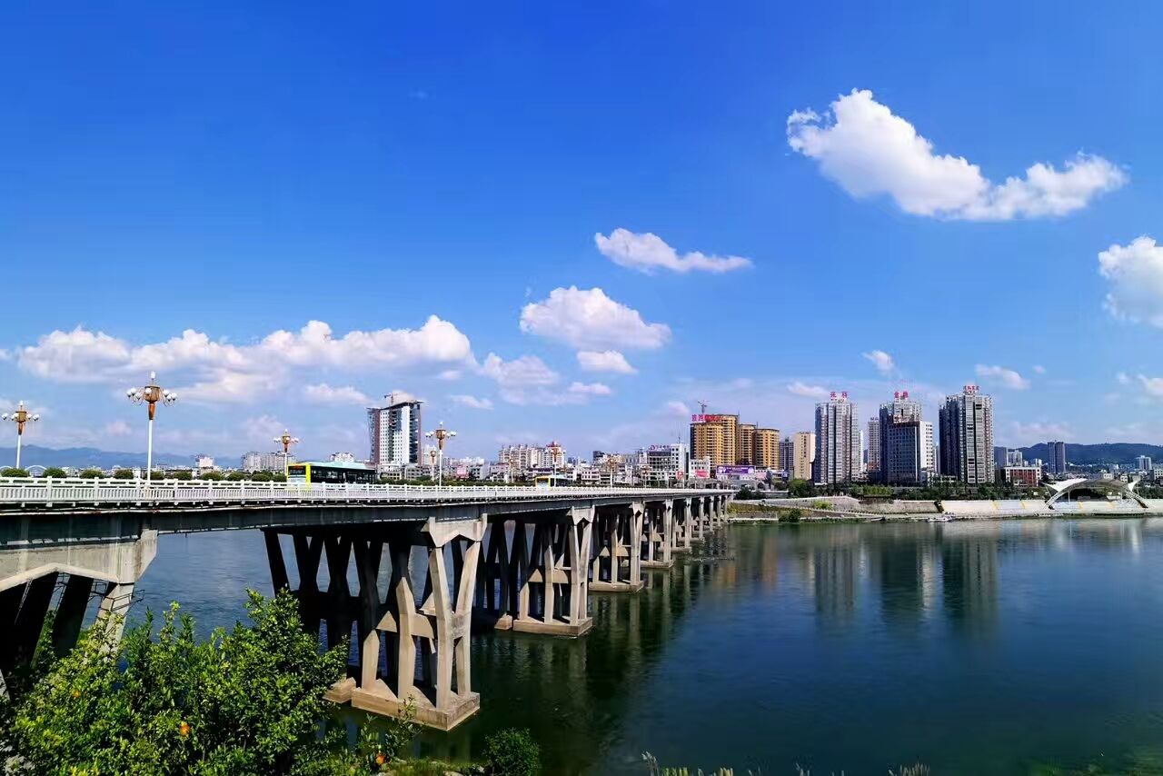 重庆至西安高铁何时建成通车,重庆至安康高铁开工建设最新消息