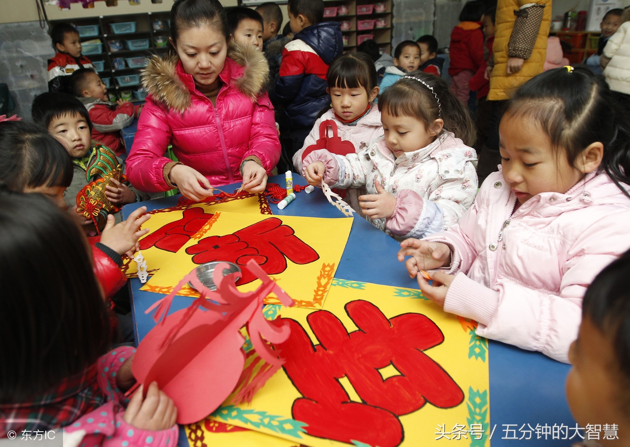 元宵节灯谜100条简单儿童,元宵节小学生灯谜大全及答案