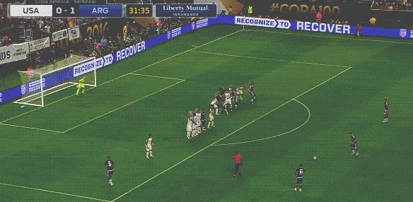 梅西十大经典直接任意球破门,梅西任意球和c罗任意球