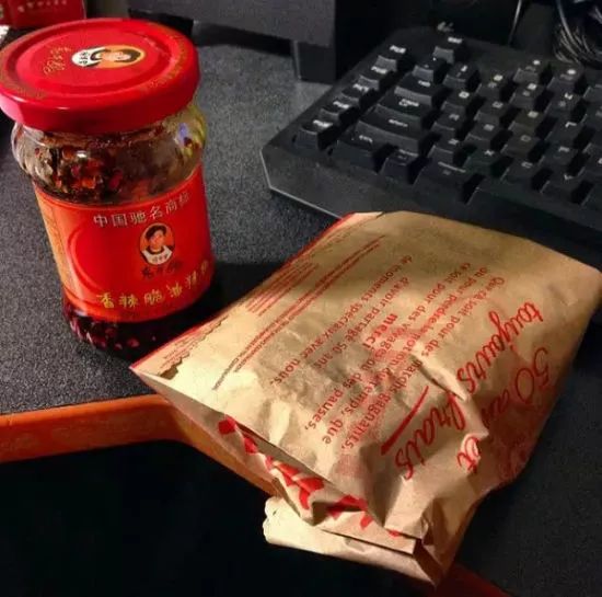 除了20万的车一包四川辣酱在美国还能换什么