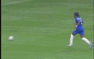 跟巅峰巴萨打对攻的球队,历史上有没有球队跟巴萨打对攻的