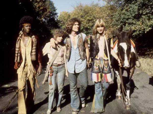 麦瑟尔夫人穿搭风格,了不起的麦瑟尔夫人怎么看