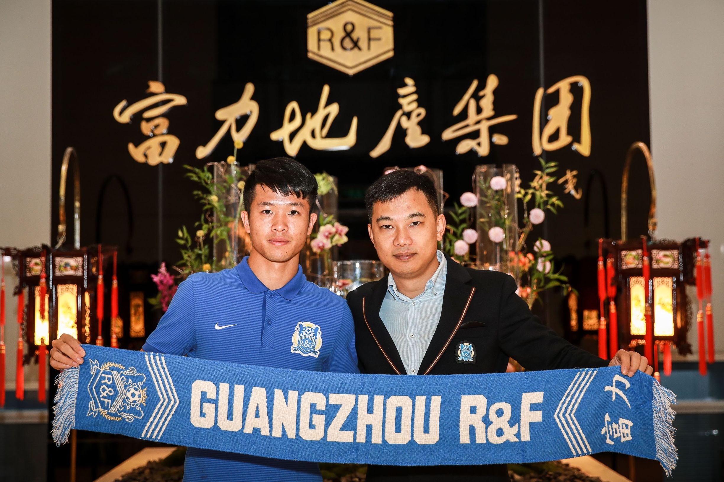 为读985放弃恒大，如今他是学历最高的现役中超球员