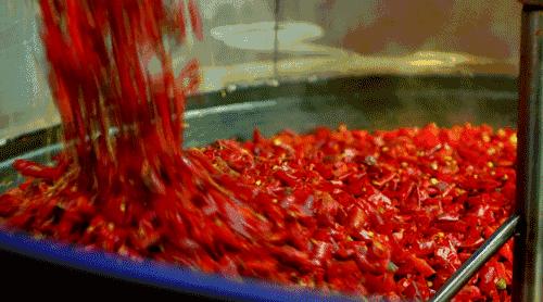 重庆又有一个公园要火了,重庆八一广场上面的楼