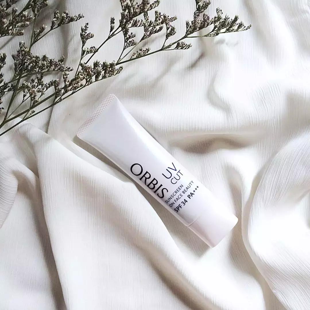 在专柜买的隔离会不会有假的,淘宝上卖的cpb隔离是真的还是假的