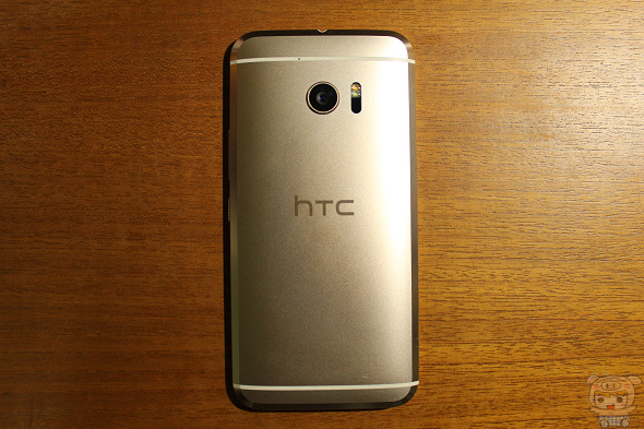 文本直送科技新闻:宏达电旗舰智慧型手机「HTC10」崭新体验,十分完美!