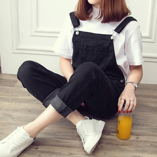 穿背带裤里面要穿一条裤子吗,穿背带裤又不想露腿