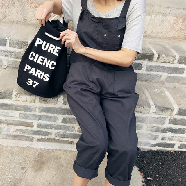 穿背带裤里面要穿一条裤子吗,穿背带裤又不想露腿