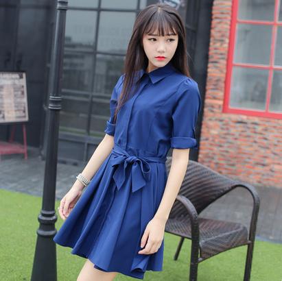 连衣裙夏季轻奢高级感时尚气质,舒适合体清新优雅中长款连衣裙