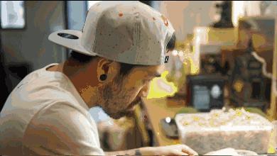 球鞋在Quest潮爆|陈冠希、KevinPoon就指定要买他的“草”