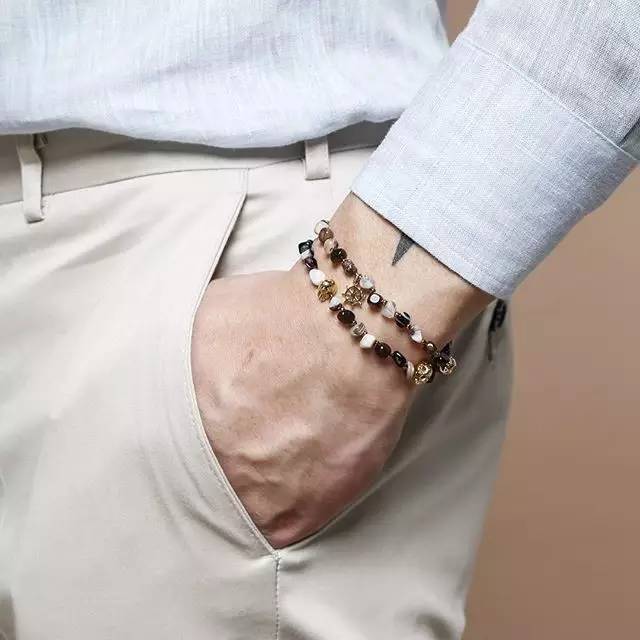 高级感轻奢职场穿搭推荐,职场入门穿衣指南