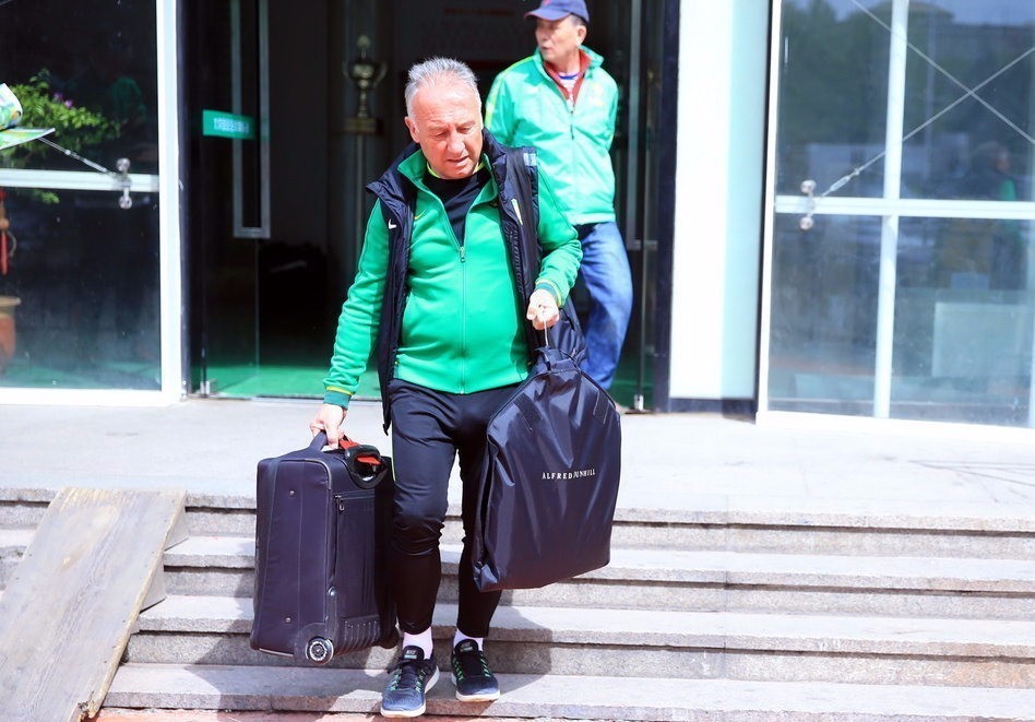 扎切罗尼排名第一,扎切罗尼半决赛