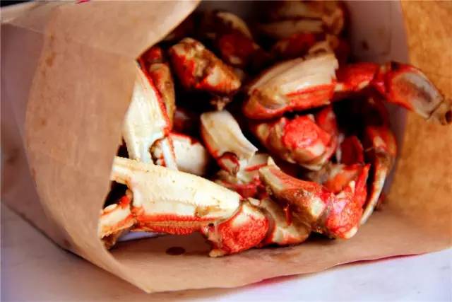 黄晓明来南京开店了？非常火爆还要任性的下午才营业！