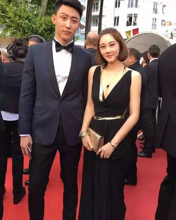 你买买买只想着剁手,人家买买买咋就当上了霸道女总裁!