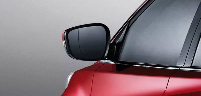 朗动前门凹陷修补费用,现代朗动车漆修补自喷漆