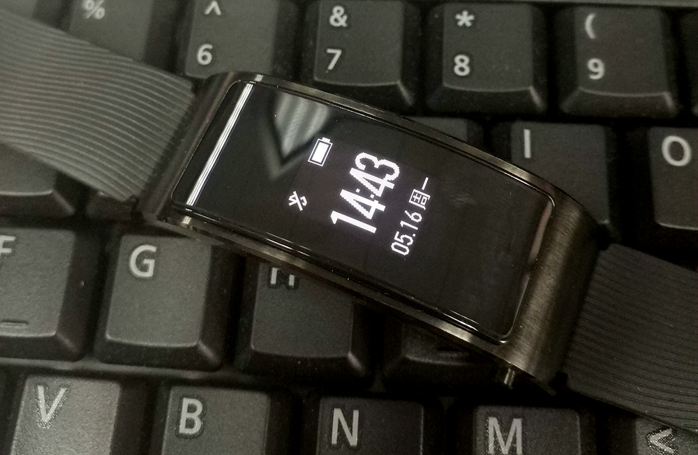 华为手环6pro和keep手环b3,华为手环时尚款跟活力款的区别