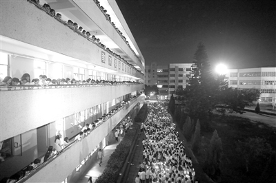 晋江季延中学最强高中生,学弟学妹们喊楼助力高考