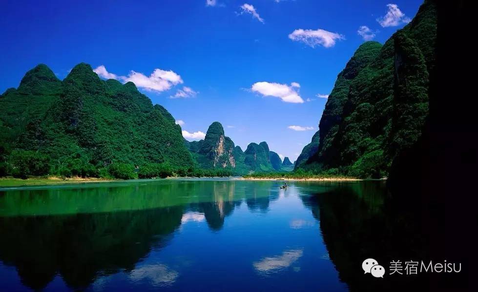 这3家长在山水里的美宿,连起了阳朔最精华的风光!