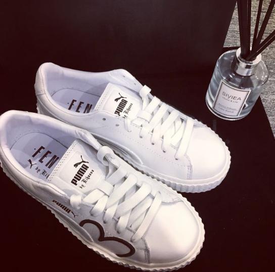 春天到了你穿什么颜色,春天到了你的小白鞋也该换新的