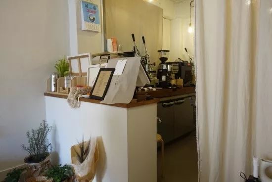 就连文艺女青年也找不到的史诗级咖啡店，因为它们真的藏在角落里