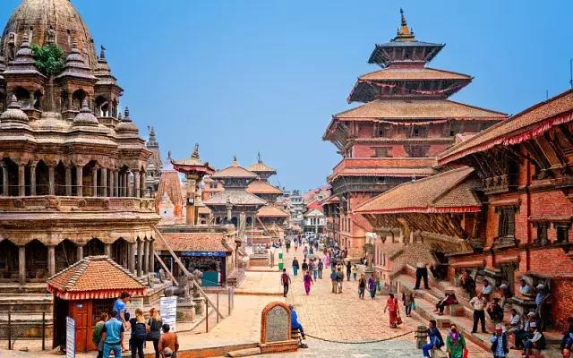 拉萨到尼泊尔陆路攻略 (国内及拉萨至尼泊尔详细旅行攻略)