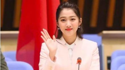 关晓彤同款芭比娃娃,芭比娃娃名单