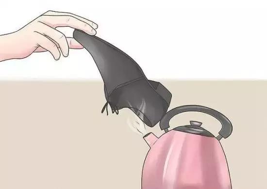 买的鞋子磨脚不给退该如何处理,鞋子磨脚处理的简单方法图片