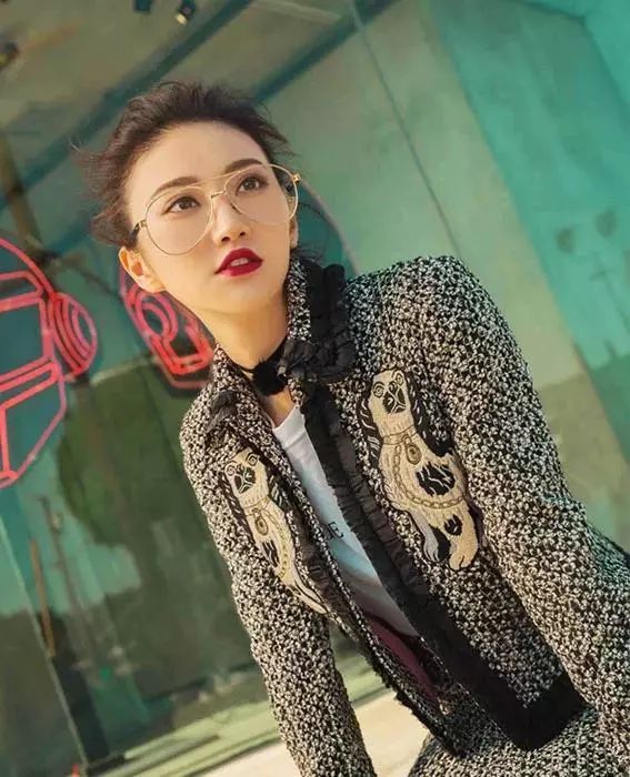 眼镜时尚单品牌子推荐,22年流行的大牌眼镜