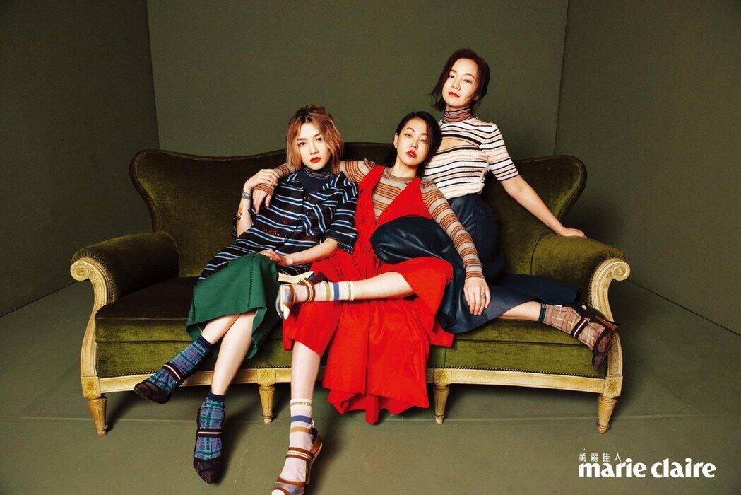 17年前小S范晓萱袭胸照曝光