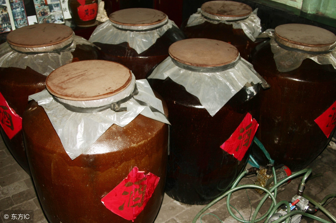 鉴湖黄酒六年陈价格,鉴湖黄酒是不是很好的黄酒