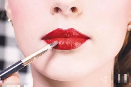 开学季让小伙伴眼前一亮的妆容,开学让人眼前一亮的穿搭