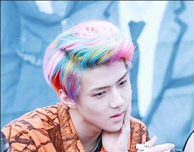 男孩子染发颜色推荐,男孩子染发颜色推荐粉色系