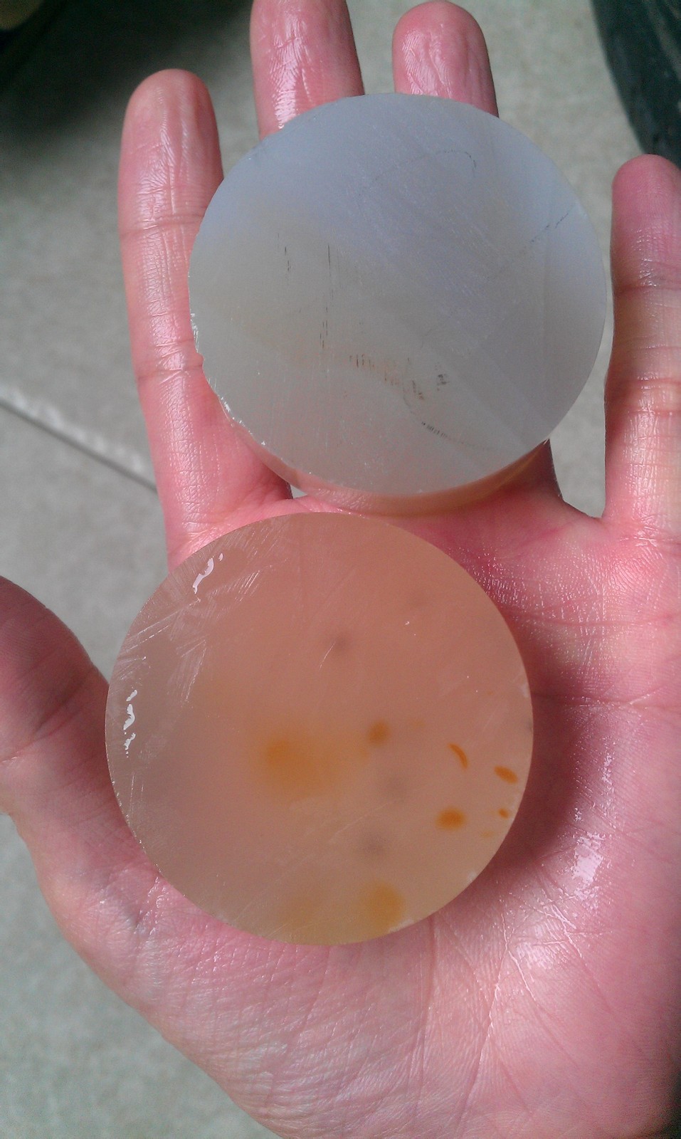 容易失水的玉,玉缺水会变黄