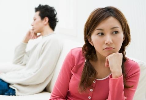 堂姐在我家白吃白住还唆使老公跟我离婚,这日子没法过了!